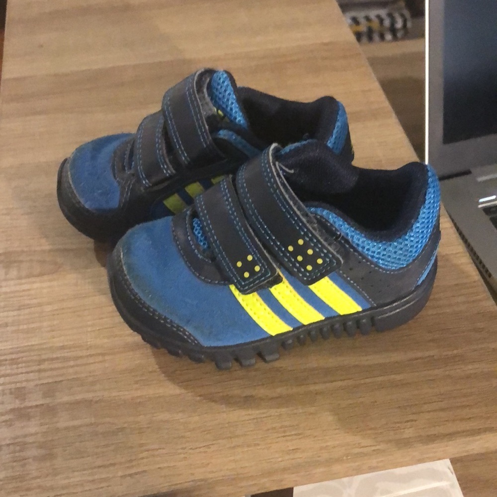 Adidas Sneakers - Picture 2 of 7